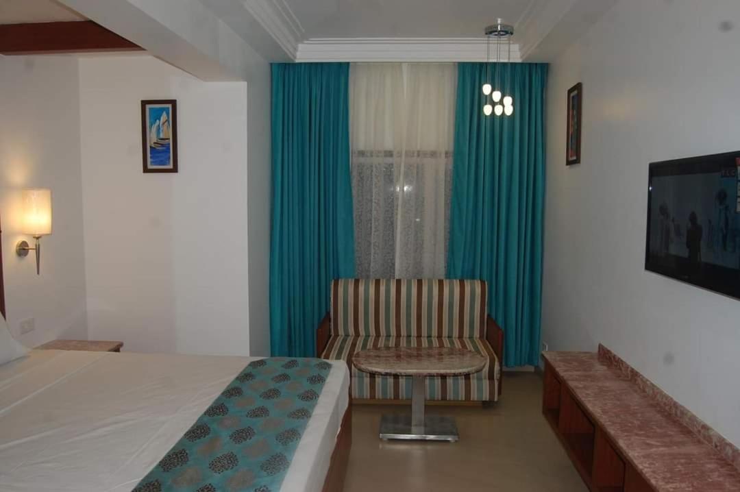 Hotel Karai Pondicherry Dış mekan fotoğraf
